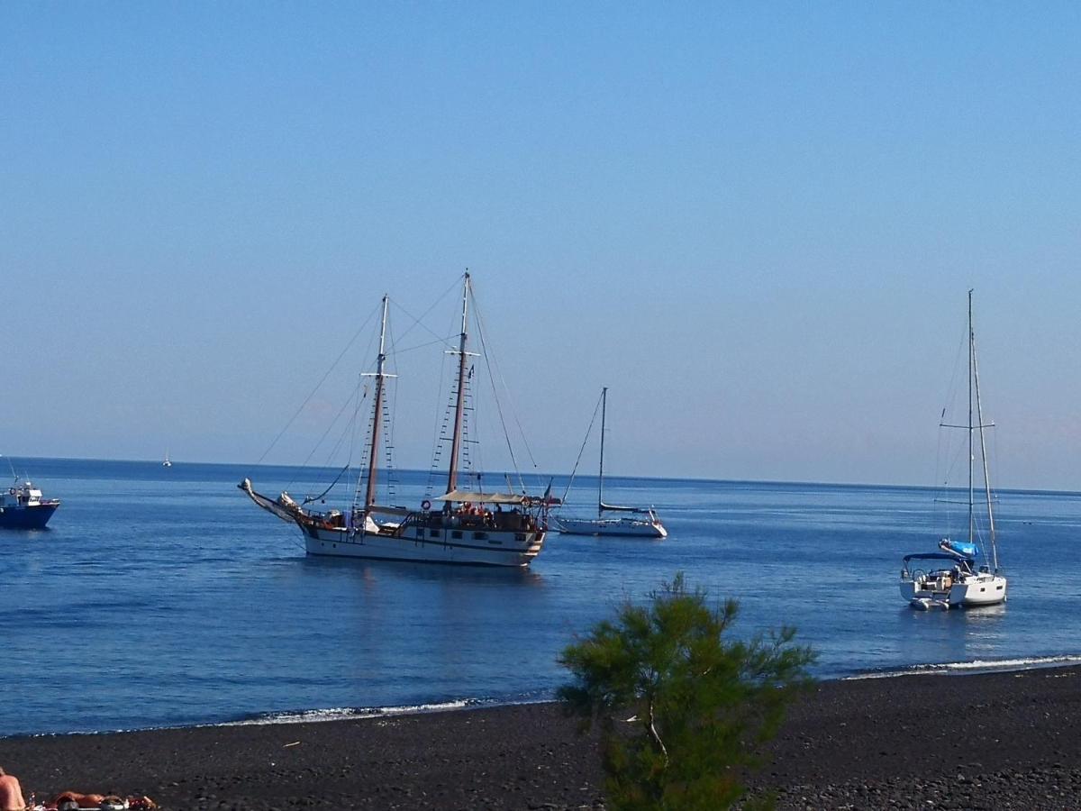 Villa Ginestra Sulla Spiaggia Di Stromboli Exterior photo