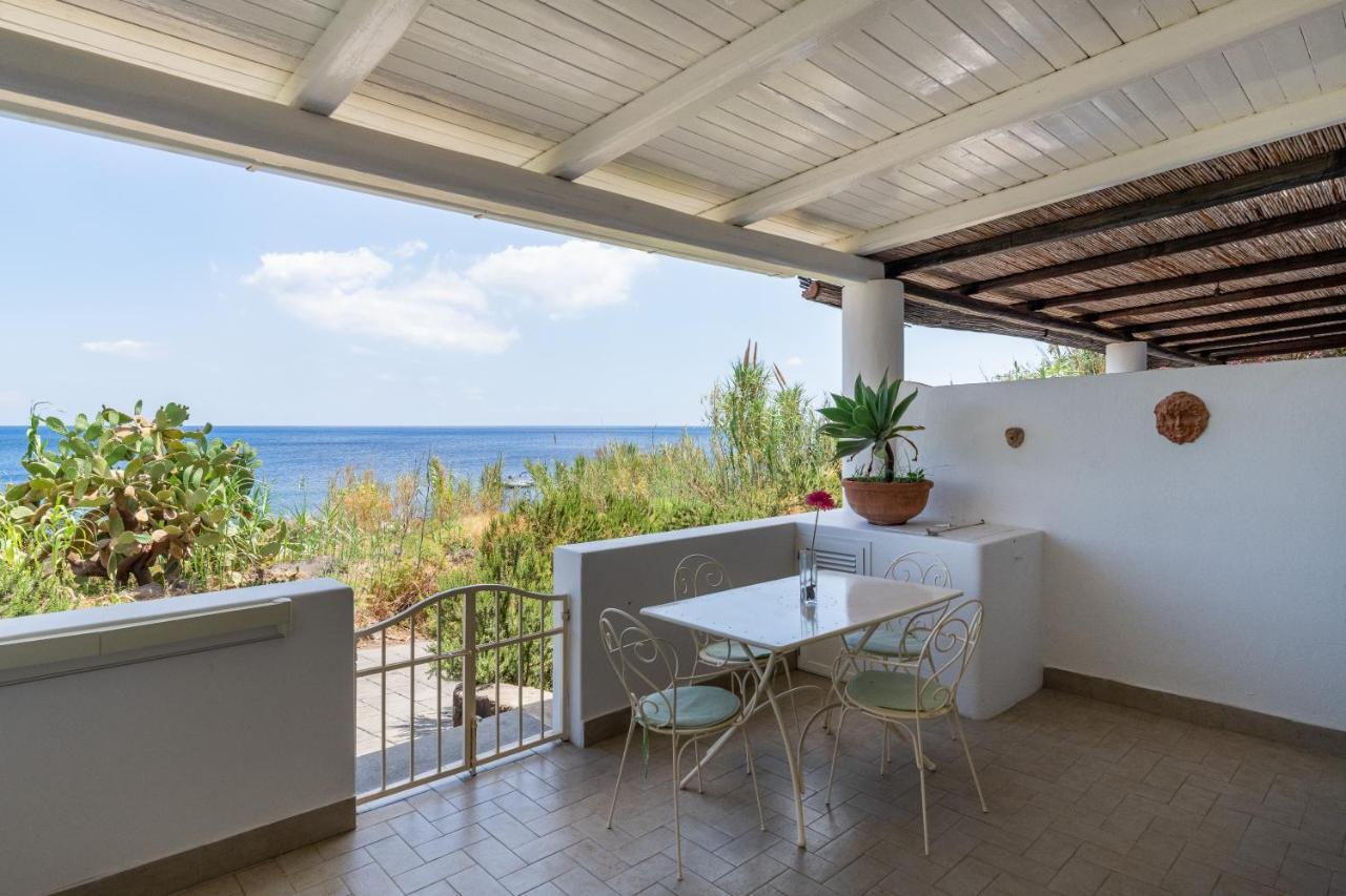 Villa Ginestra Sulla Spiaggia Di Stromboli Exterior photo